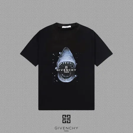 ジバンシィ Tシャツ