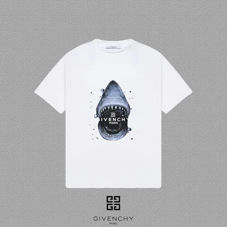 ジバンシィ Tシャツ