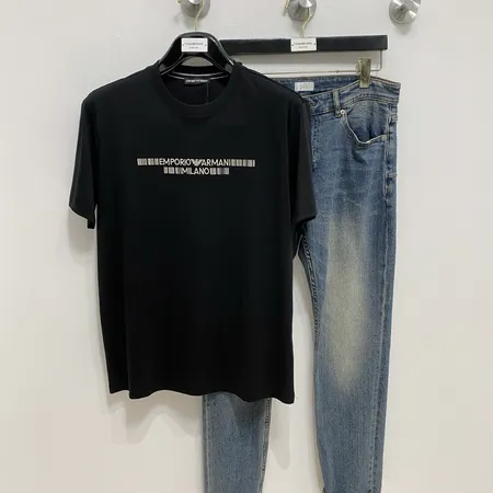 アルマーニ Tシャツ