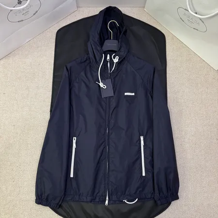 プラダ ジャケット