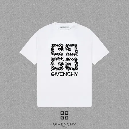 ジバンシィ Tシャツ