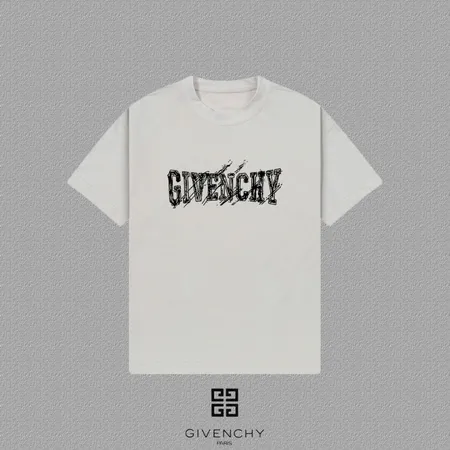 ジバンシィ Tシャツ