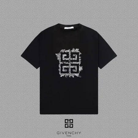 ジバンシィ Tシャツ