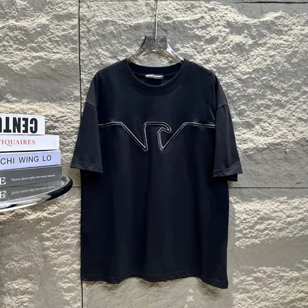 アルマーニ Tシャツ