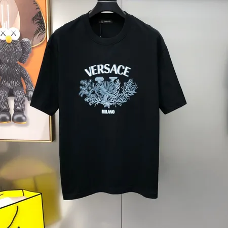 ヴェルサーチ Tシャツ