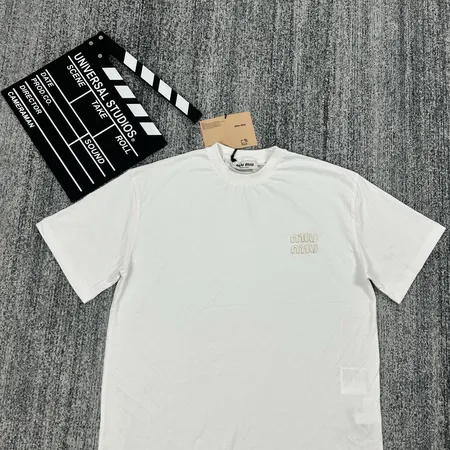 ミュウミュウ Tシャツ