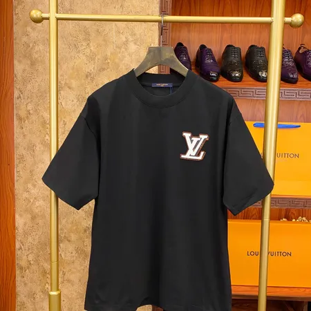 ルイヴィトン Tシャツ