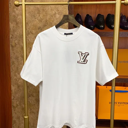 ルイヴィトン Tシャツ