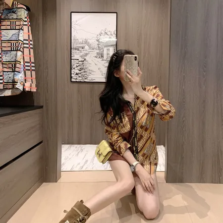 フェンディ シャツ