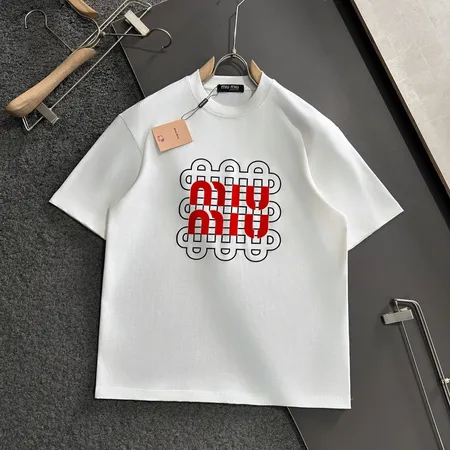 ミュウミュウ Tシャツ