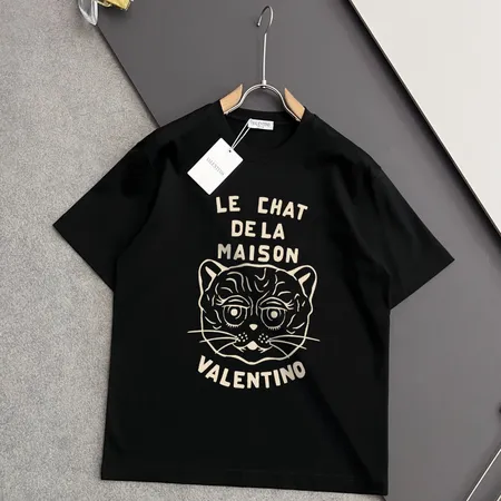 ヴァレンティノ Tシャツ