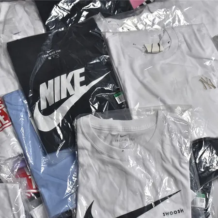 ナイキ Tシャツ