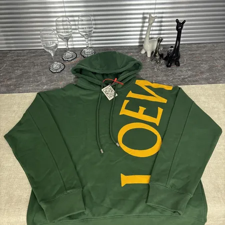 ロエベ パーカー