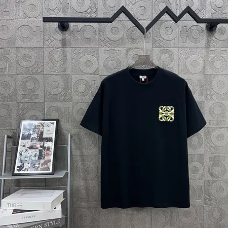 ロエベ Tシャツ