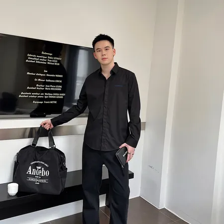 バレンシアガ シャツ