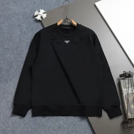 プラダ パーカー