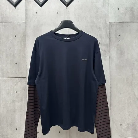 ミュウミュウ Tシャツ