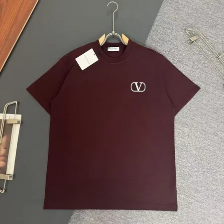 ヴァレンティノ Tシャツ