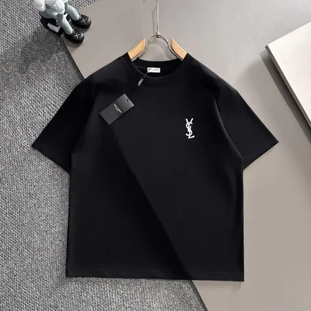 イブサンローラン Tシャツ