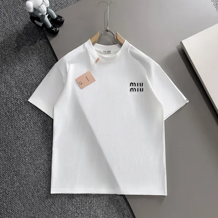 ミュウミュウ Tシャツ