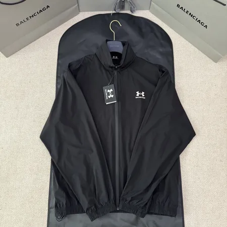 バレンシアガ ジャケット