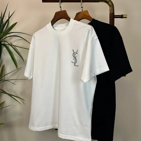 イブサンローラン Tシャツ