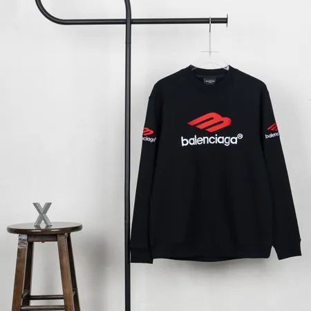 バレンシアガ パーカー