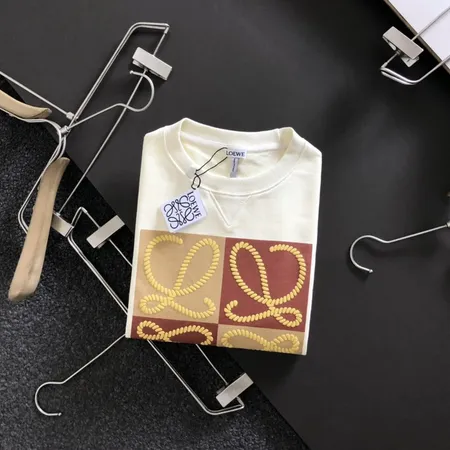 ロエベ パーカー