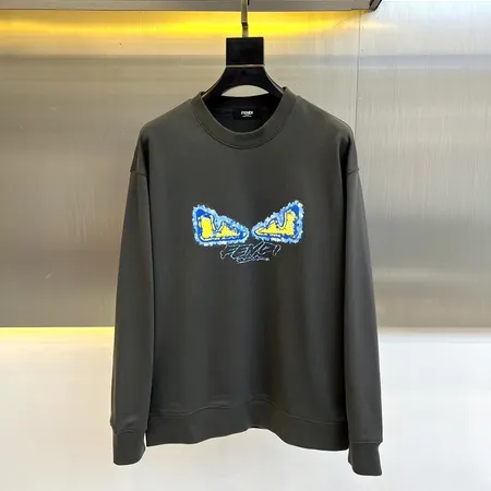 フェンディ パーカー