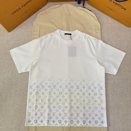 ルイヴィトン Tシャツ