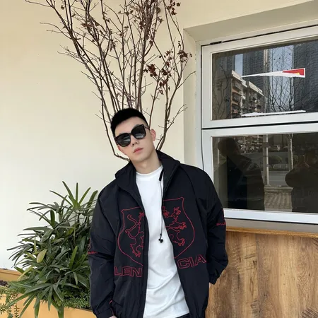 バレンシアガ ジャケット