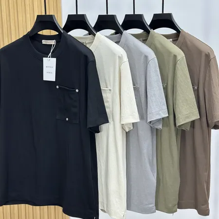 ボッテガ ヴェネタ Tシャツ