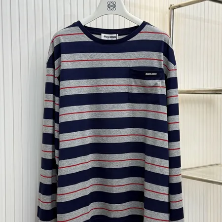 ミュウミュウ Tシャツ