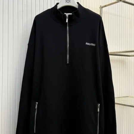 ミュウミュウ パーカー