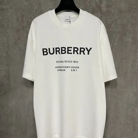 バーバリー ス Tシャツ