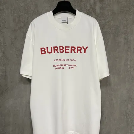 バーバリー ス Tシャツ