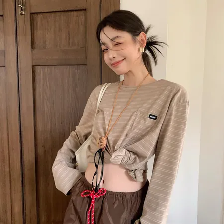 ミュウミュウ Tシャツ