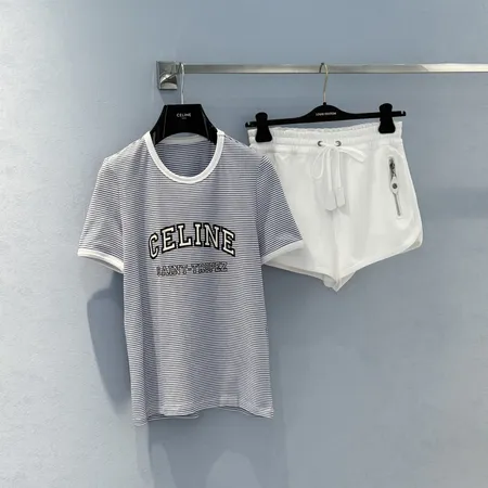 セリーヌ Tシャツ