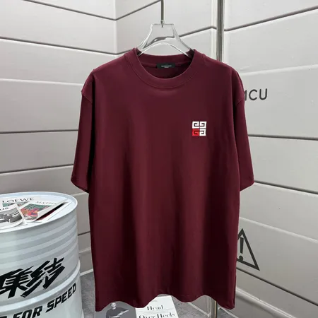 ジバンシィ Tシャツ