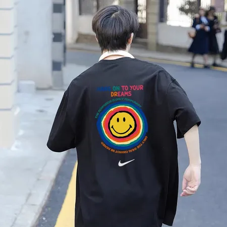 ナイキ Tシャツ