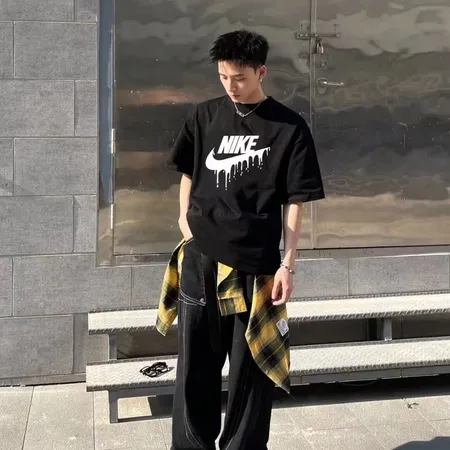 ナイキ Tシャツ