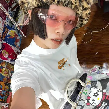 ナイキ Tシャツ