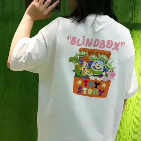 アディダス Tシャツ