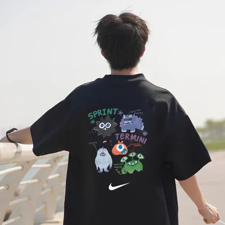 ナイキ Tシャツ