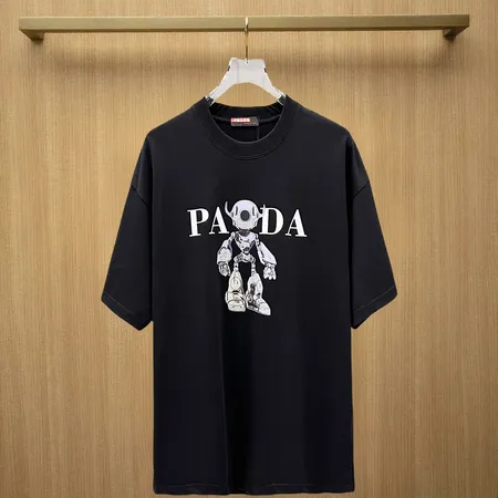 プラダ Tシャツ
