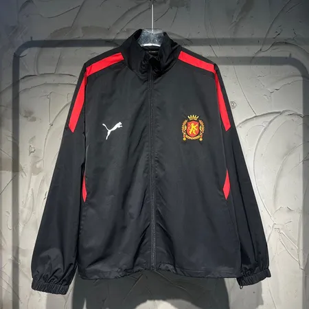 バレンシアガ ジャケット