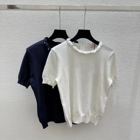 ヴァレンティノ Tシャツ