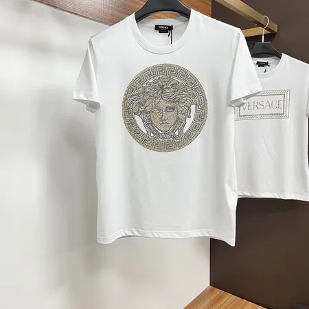 ヴェルサーチ Tシャツ