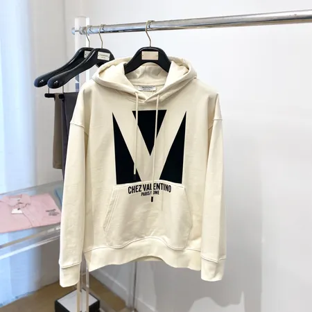 ヴァレンティノ パーカー