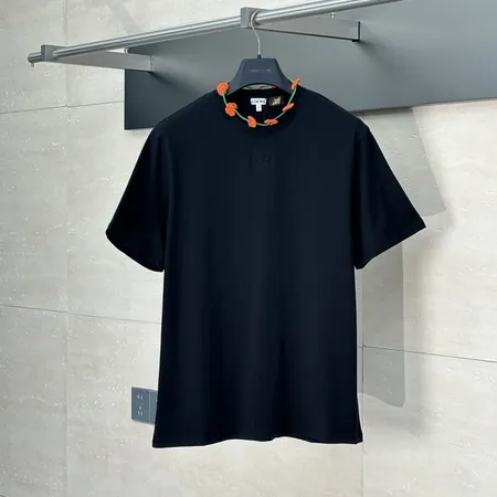 ロエベ Tシャツ